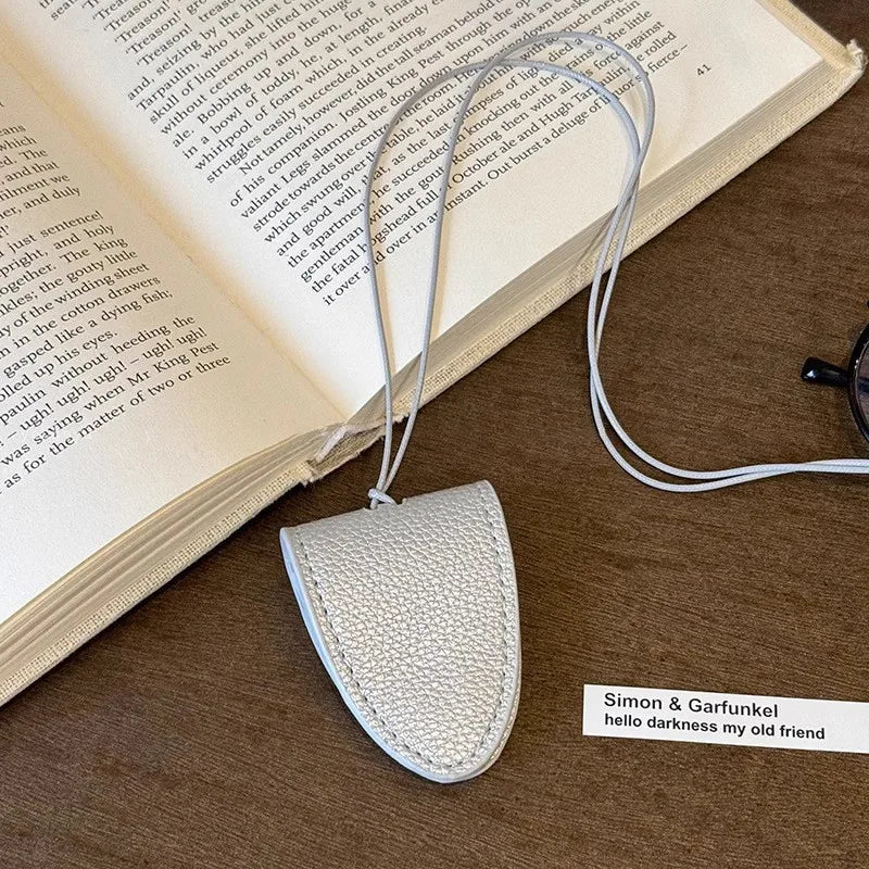 Leopard Eyeglasses Storage Bag Pendant Hanging Neck Glasses Clip Pendant Durable Glasses Clip Simple Hanging Neck Pouch