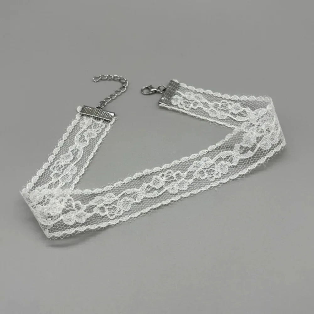 Short Lace Choker Nekclace for Women Girl Black White Color Fashion Romantic Necklace Gift for Party Wholesale Neck Jewelry