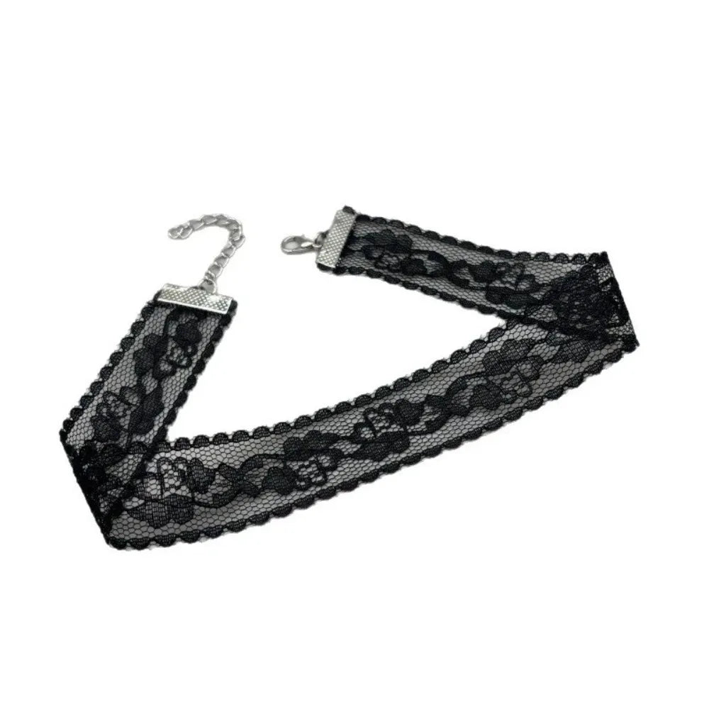 Short Lace Choker Nekclace for Women Girl Black White Color Fashion Romantic Necklace Gift for Party Wholesale Neck Jewelry